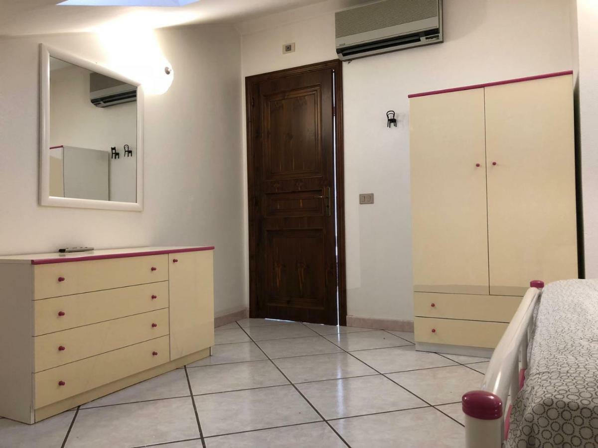 Clementine'S House Villa Acireale Bagian luar foto