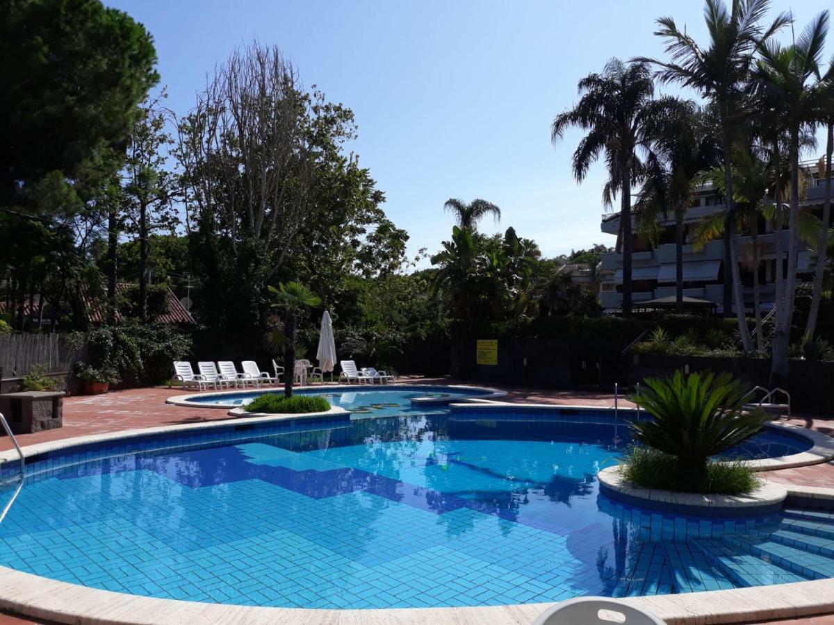 Clementine'S House Villa Acireale Bagian luar foto